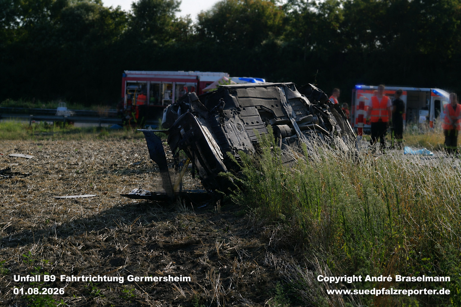 Schwerer Verkehrsunfall auf der B9 bei Rülzheim